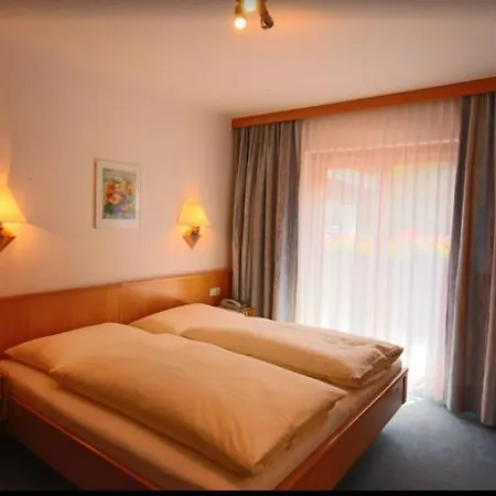 Guest house Riedlsperger *